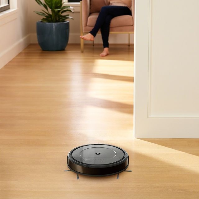 Και σκούπα και σφουγγαρίστρα η Roomba Combo, για να μπει καθαρά και ξεκούραστα ο πρώτος μήνας της άνοιξης!
Μάθε περισσότερα ➡ link in bio
Αν δεν είναι από την iRobot®, δεν είναι Roomba®
#irobot #irobotgreece #irobotgr #roomba
